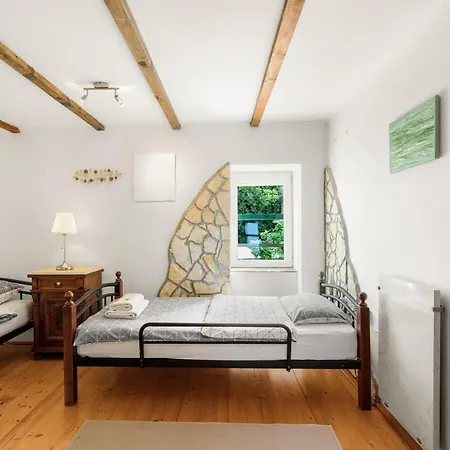 Casa Stifanici Semesterbostad