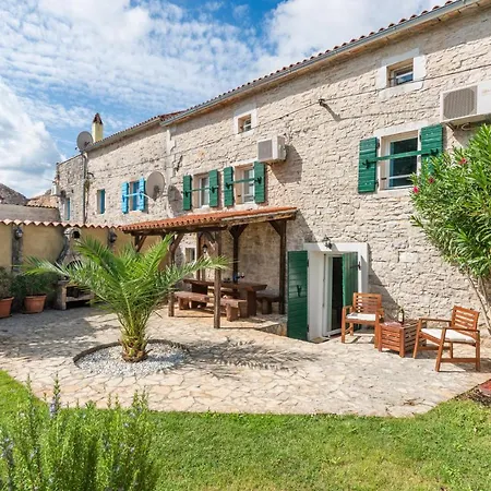 Casa Stifanici * Baderna